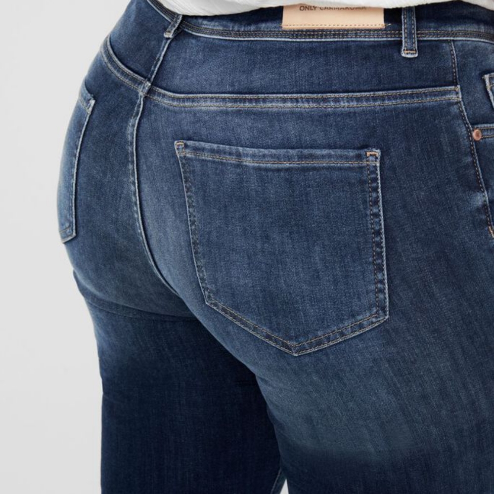 NWT ARMANI EXCHANGE J01 SKINNY JEANS: (size:27)
